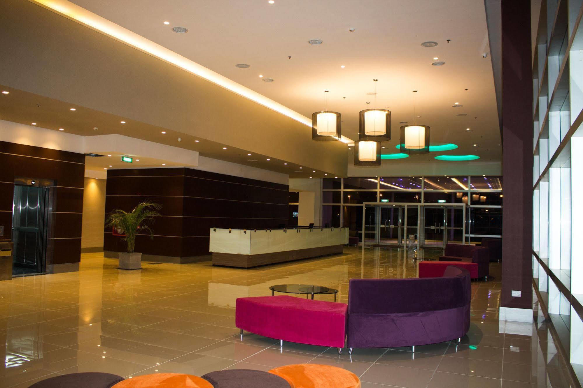 Gala Y Convenciones